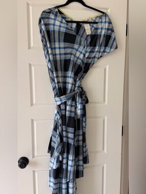 Diane von Furstenberg Asymmetrical 1 Sleeve Silk Blue and Black Plaid Wrap Dress